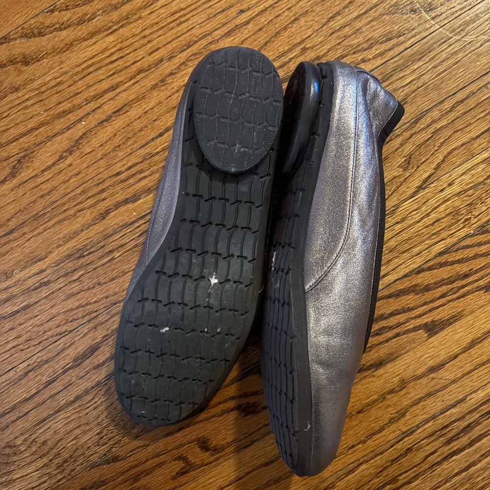 Thierry Rabotin Silver Ballet Flats - Picture 5 of 5